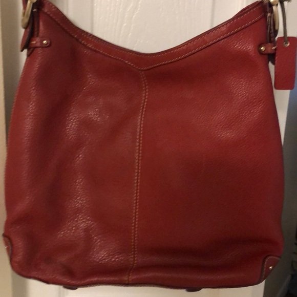 Red leather purse - Picture 2 of 7